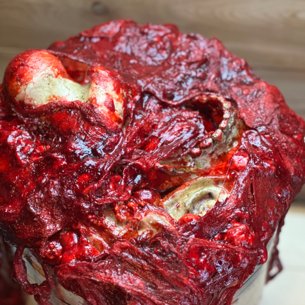Gore Bucket W/ Bones angle 2